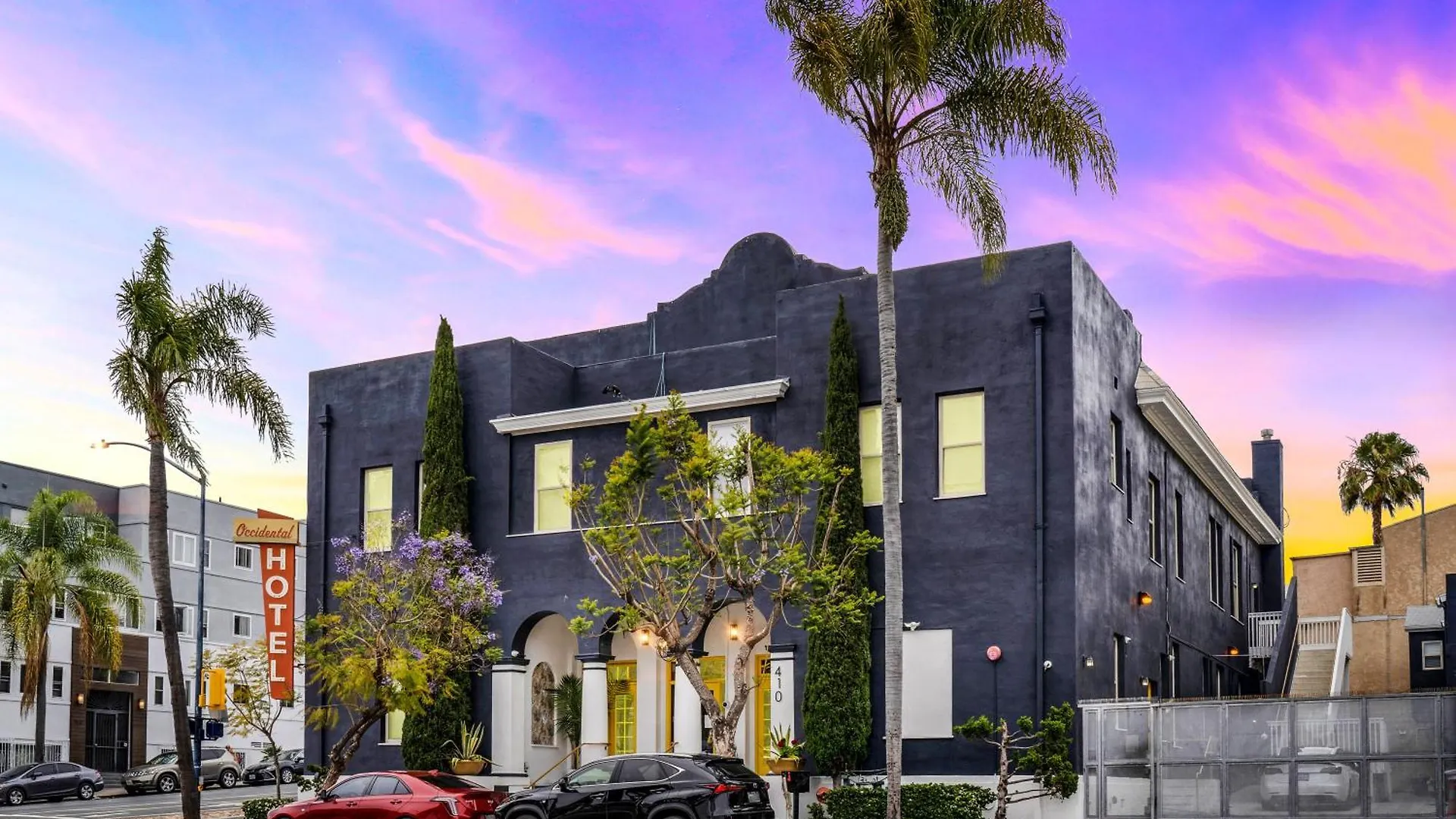 Staying in Little Italy, San Diego: 15 Airport Hotels Compared