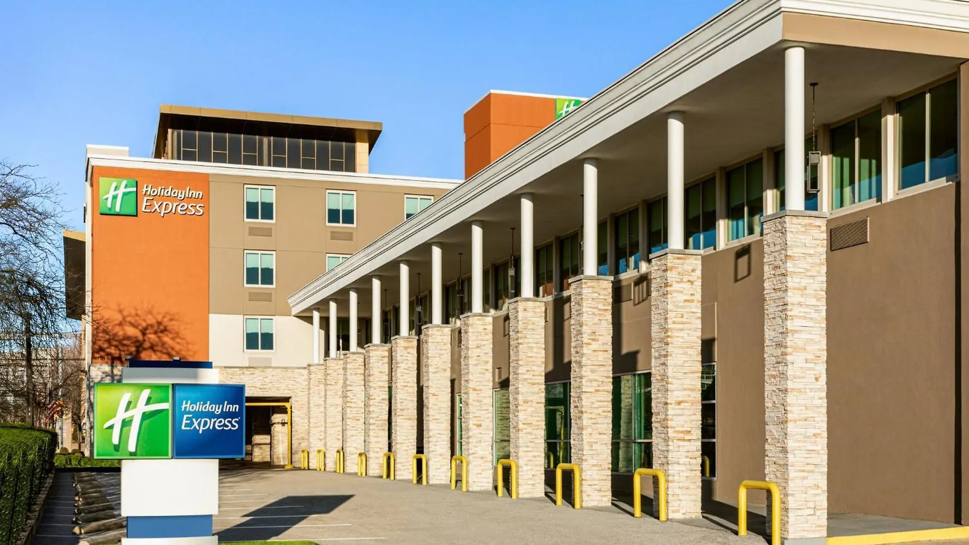 Staying Near Baltimore Arena: 4 Design Hotels Compared