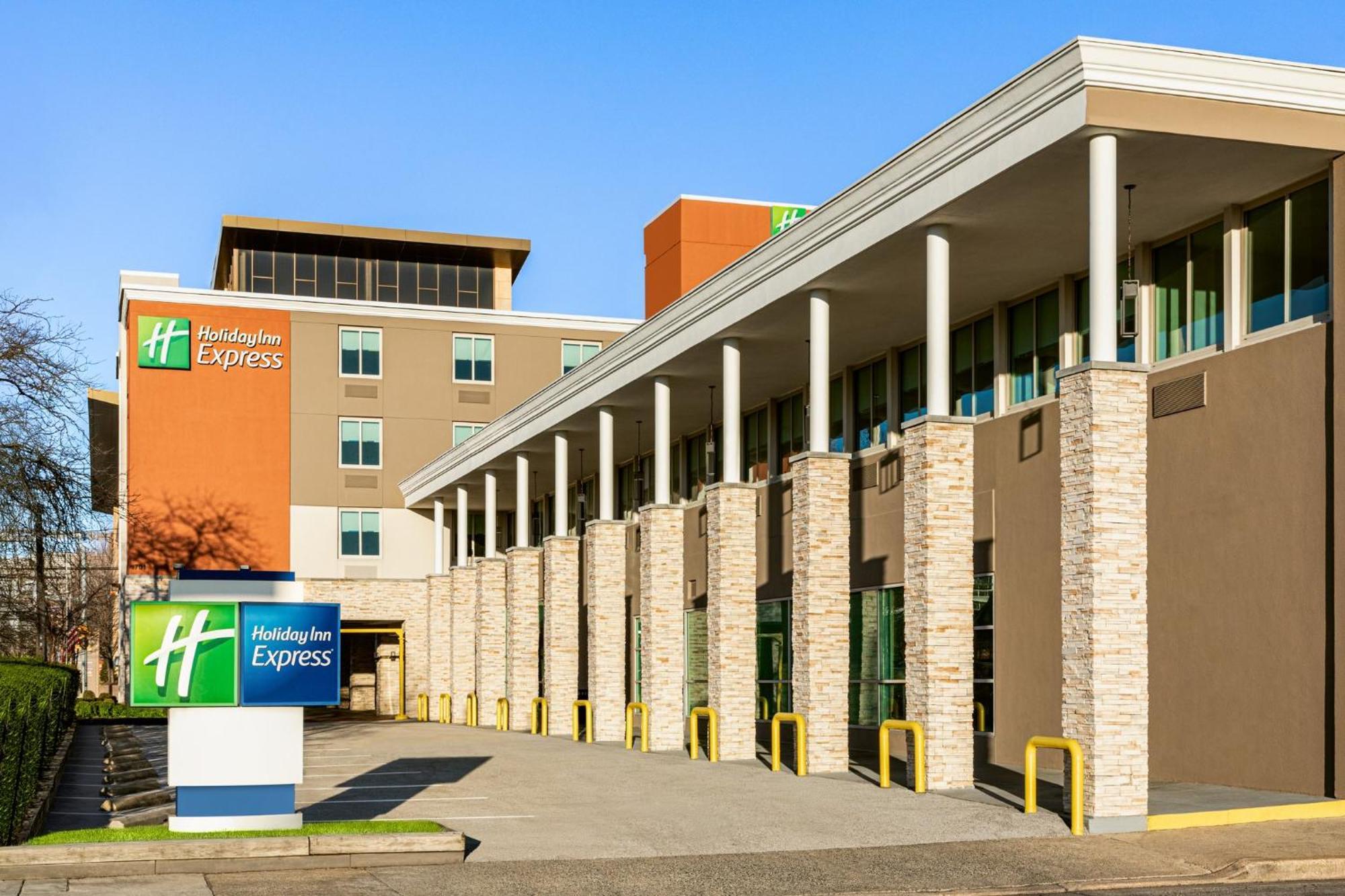 Staying Near Baltimore Arena: 4 Design Hotels Compared